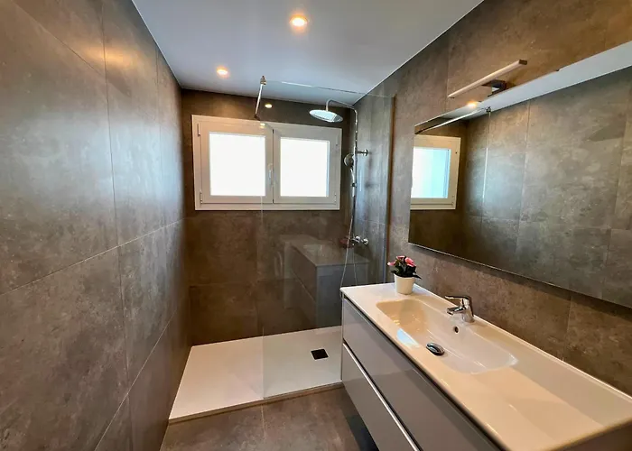 Apartment Europa 36 *